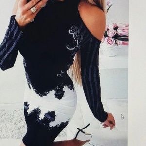 Long Sleeve Cut Shoulder Slim Fit